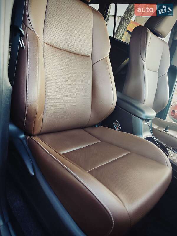 Внедорожник / Кроссовер Toyota RAV4 2015 в Белой Церкви фото 22 Внедорожник / Кроссовер Toyota RAV4 2015 в Белой Церкви