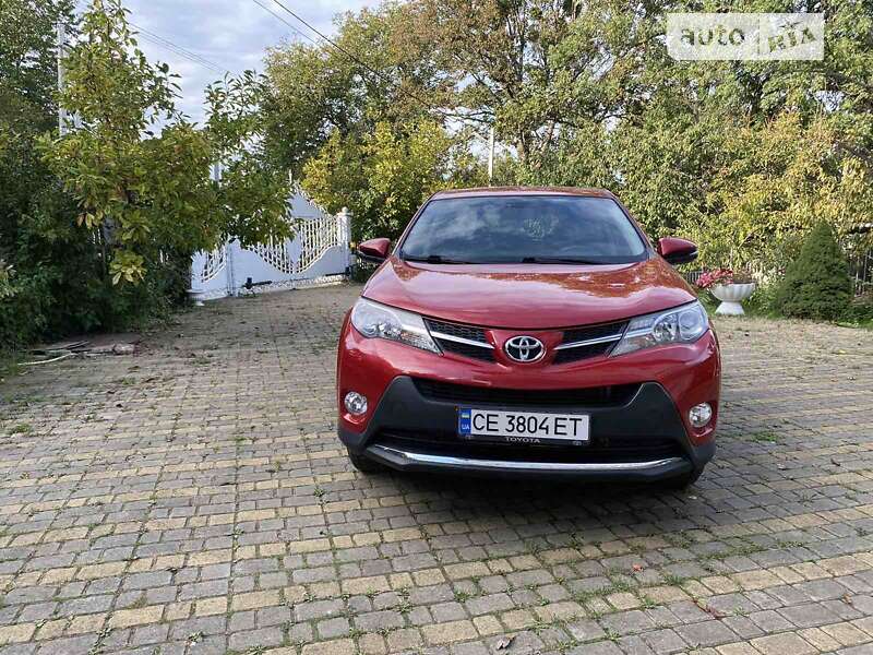 Внедорожник / Кроссовер Toyota RAV4 2013 в Черновцах
