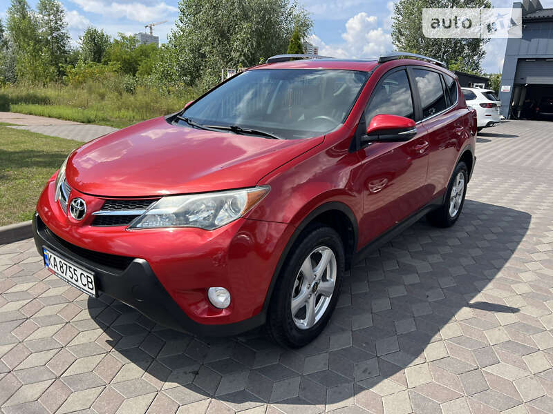 Внедорожник / Кроссовер Toyota RAV4 2014 в Броварах