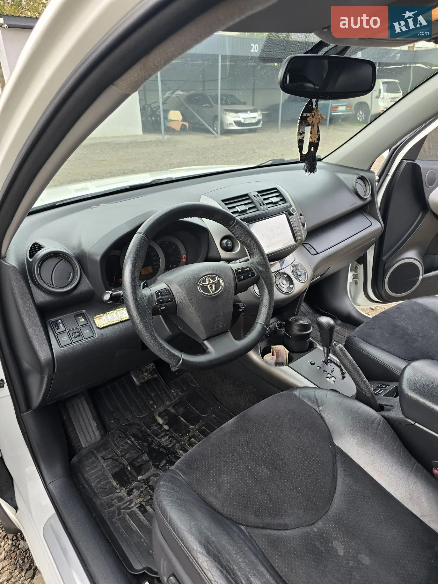 2011 Toyota RAV 4 - мініатюра 9