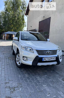 Внедорожник / Кроссовер Toyota RAV4 2010 в Львове