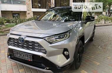 Внедорожник / Кроссовер Toyota RAV4 2019 в Одессе