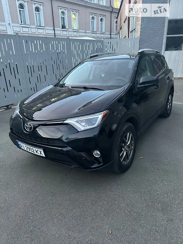 Toyota RAV4 2015