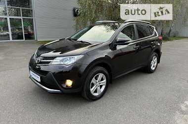 Внедорожник / Кроссовер Toyota RAV4 2014 в Киеве