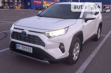 Позашляховик / Кросовер Toyota RAV4 2019 в Запоріжжі