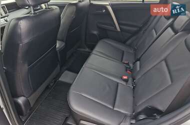 Внедорожник / Кроссовер Toyota RAV4 2014 в Николаеве