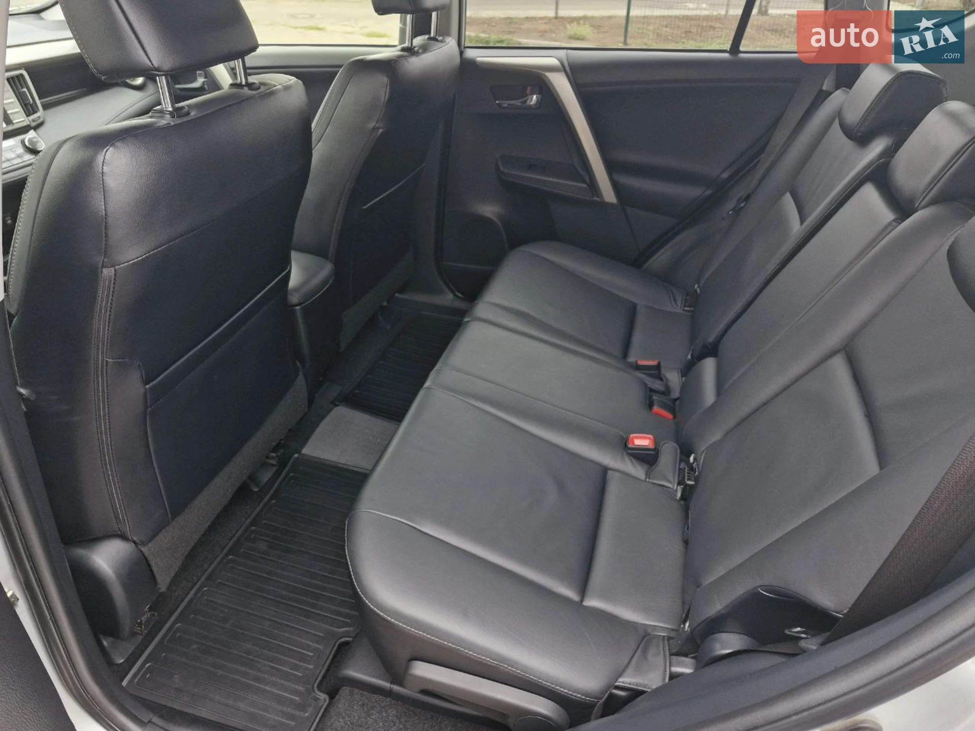 2014 Toyota RAV 4 - мініатюра 37