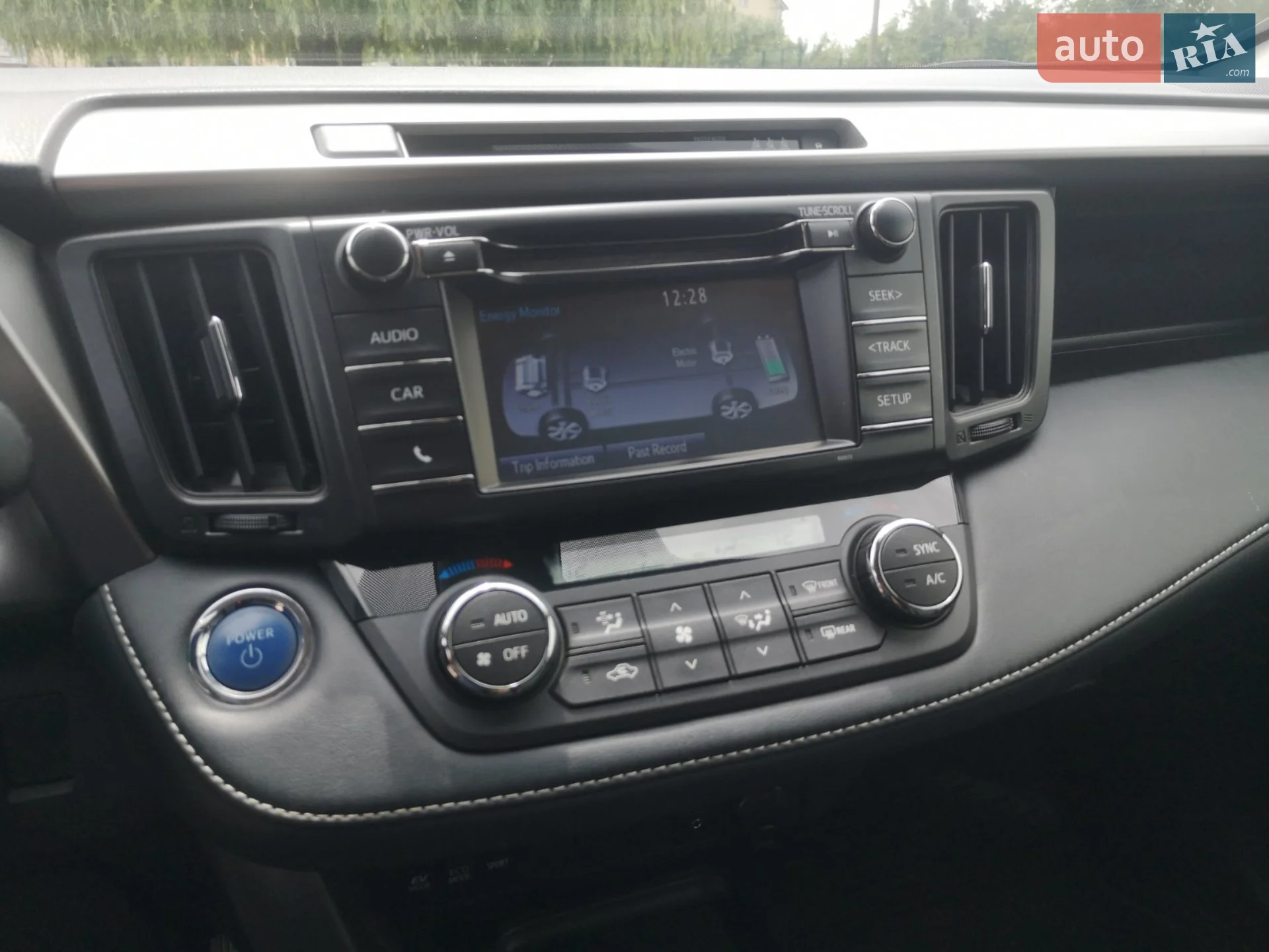 2018 Toyota RAV 4 - мініатюра 11