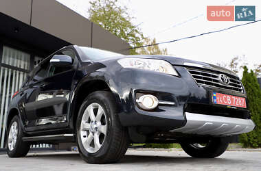 Внедорожник / Кроссовер Toyota RAV4 2011 в Дрогобыче