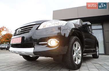 Внедорожник / Кроссовер Toyota RAV4 2011 в Дрогобыче