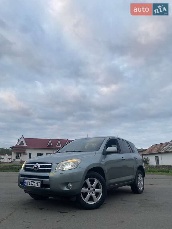 Toyota RAV4 2008