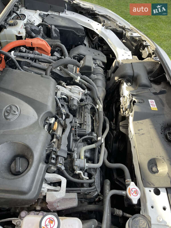 Позашляховик / Кросовер Toyota RAV4 2020 в Чорткові