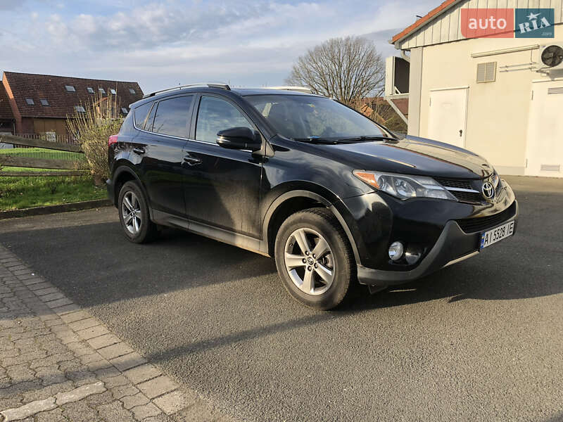 Внедорожник / Кроссовер Toyota RAV4 2014 в Броварах