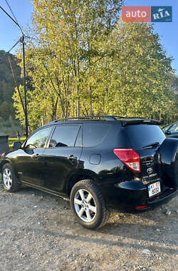 Внедорожник / Кроссовер Toyota RAV4 2008 в 