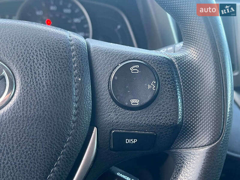 Внедорожник / Кроссовер Toyota RAV4 2015 в Львове