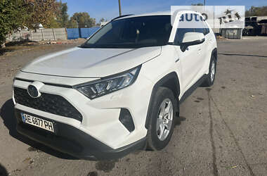 Внедорожник / Кроссовер Toyota RAV4 2021 в Кривом Роге