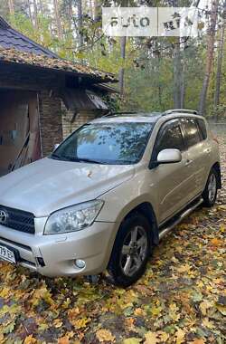 Позашляховик / Кросовер Toyota RAV4 2007 в Києві