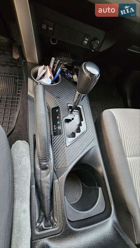 Внедорожник / Кроссовер Toyota RAV4 2014 в Бердичеве фото 9 Внедорожник / Кроссовер Toyota RAV4 2014 в Бердичеве