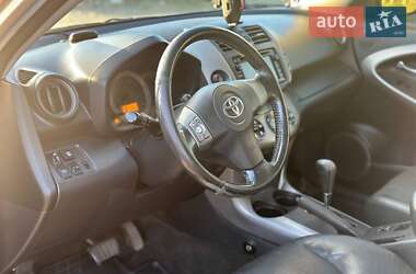 Внедорожник / Кроссовер Toyota RAV4 2008 в Львове