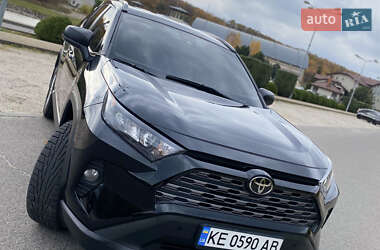 Позашляховик / Кросовер Toyota RAV4 2020 в Дніпрі