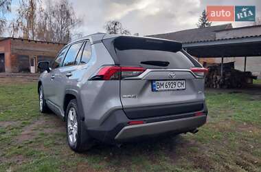 Внедорожник / Кроссовер Toyota RAV4 2020 в Ромнах