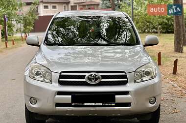 Внедорожник / Кроссовер Toyota RAV4 2007 в Киеве