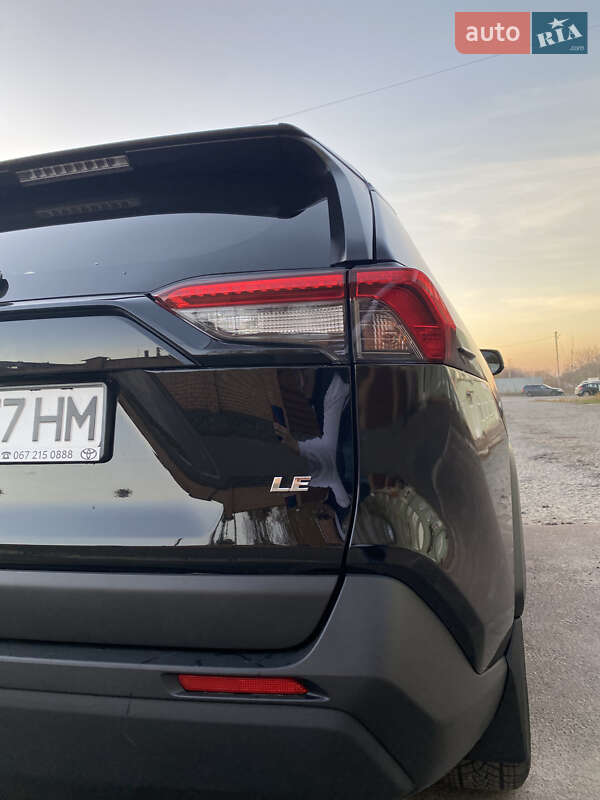 Позашляховик / Кросовер Toyota RAV4 2018 в Бердичеві фото 5 Позашляховик / Кросовер Toyota RAV4 2018 в Бердичеві