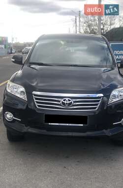 Позашляховик / Кросовер Toyota RAV4 2010 в Києві