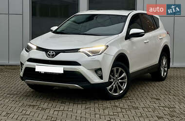 Внедорожник / Кроссовер Toyota RAV4 2016 в Харькове