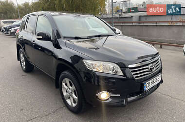 Внедорожник / Кроссовер Toyota RAV4 2010 в Киеве