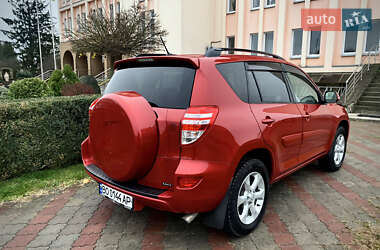 Внедорожник / Кроссовер Toyota RAV4 2011 в Тернополе