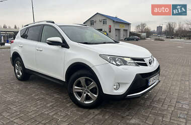 Позашляховик / Кросовер Toyota RAV4 2015 в Києві