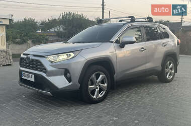 Внедорожник / Кроссовер Toyota RAV4 2020 в Виннице