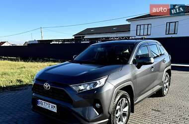 Позашляховик / Кросовер Toyota RAV4 2019 в Вінниці