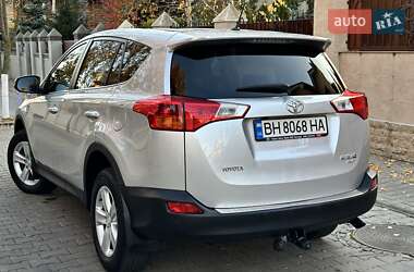 Внедорожник / Кроссовер Toyota RAV4 2014 в Одессе