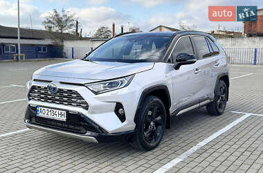 Внедорожник / Кроссовер Toyota RAV4 2020 в Тернополе