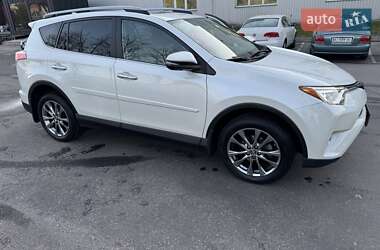 Toyota RAV4 2017