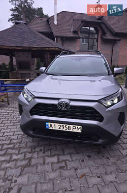 Внедорожник / Кроссовер Toyota RAV4 2023 в Киеве