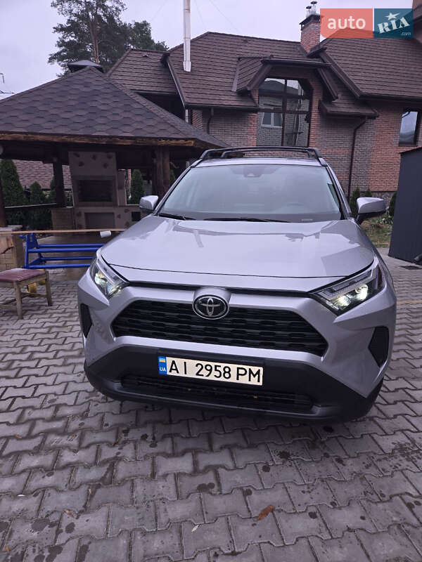 Toyota RAV4 2023