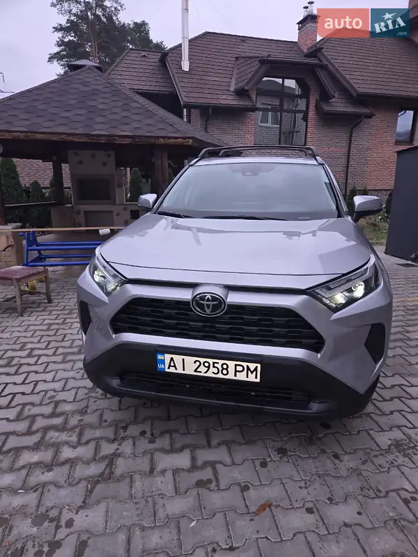 Toyota RAV4