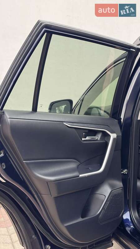 Внедорожник / Кроссовер Toyota RAV4 2021 в Умани фото 21 Внедорожник / Кроссовер Toyota RAV4 2021 в Умани