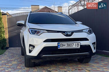 Внедорожник / Кроссовер Toyota RAV4 2016 в Измаиле