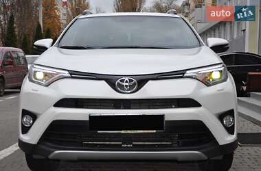 Внедорожник / Кроссовер Toyota RAV4 2017 в Одессе