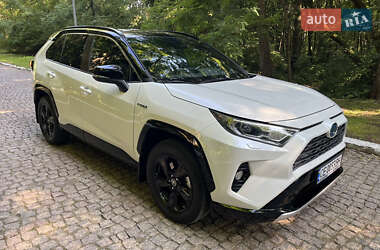 Внедорожник / Кроссовер Toyota RAV4 2019 в Черновцах