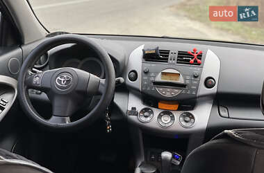 Внедорожник / Кроссовер Toyota RAV4 2008 в Корсуне-Шевченковском