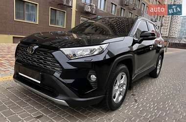 Внедорожник / Кроссовер Toyota RAV4 2021 в Одессе