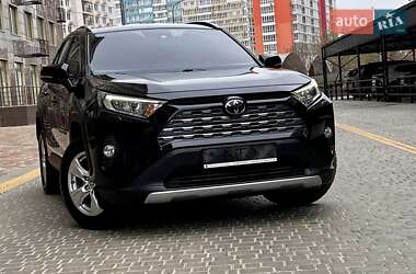 Внедорожник / Кроссовер Toyota RAV4 2021 в Одессе