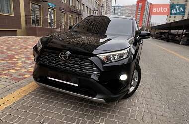 Внедорожник / Кроссовер Toyota RAV4 2021 в Одессе