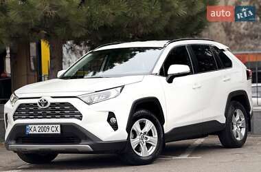 Внедорожник / Кроссовер Toyota RAV4 2019 в Одессе