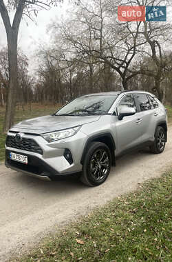 Позашляховик / Кросовер Toyota RAV4 2023 в Кропивницькому